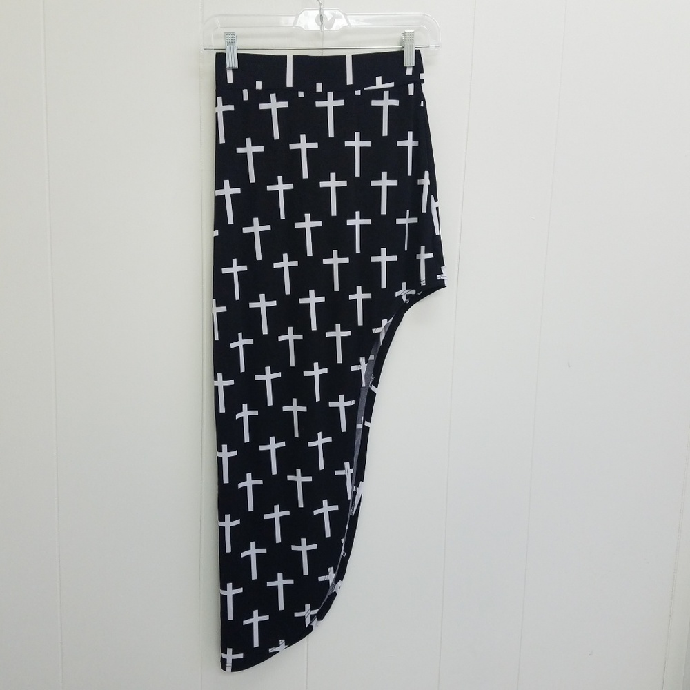 Love Culture Asymmetrical Multicross Long Skirt